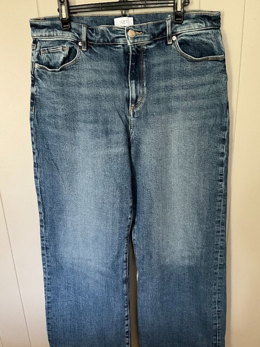 LOFT High Rise Wide Leg Jeans – Size 14 – Light Wash